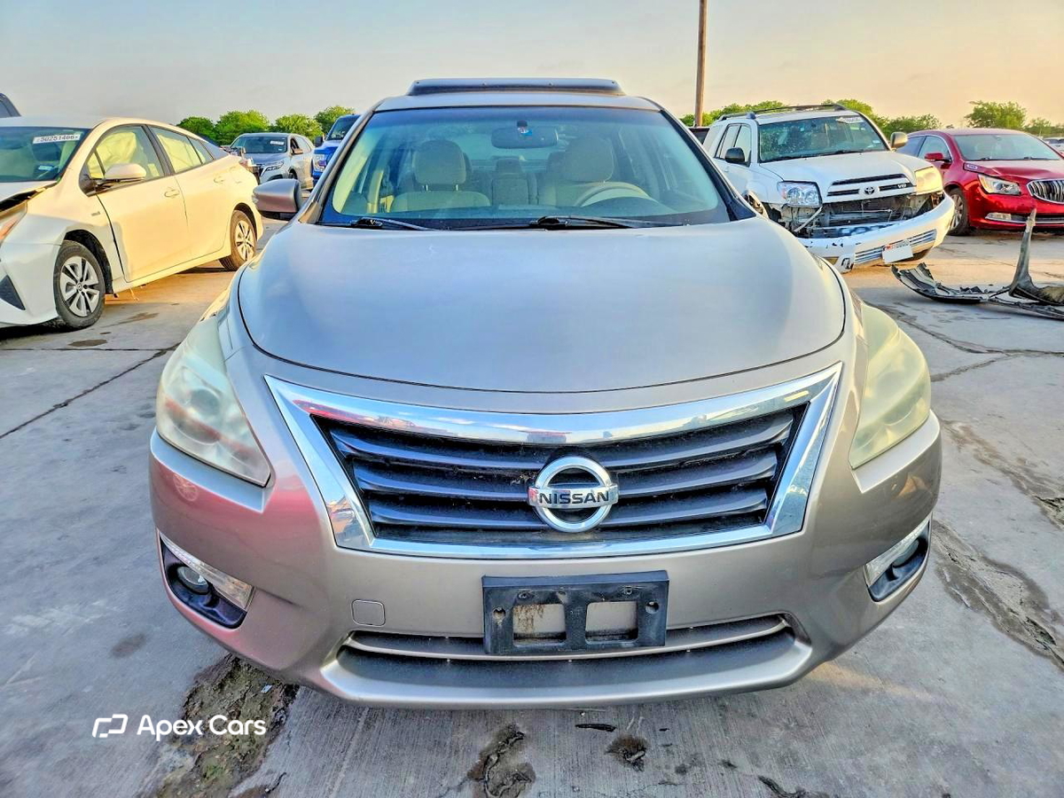 Nissan Altima 2014
