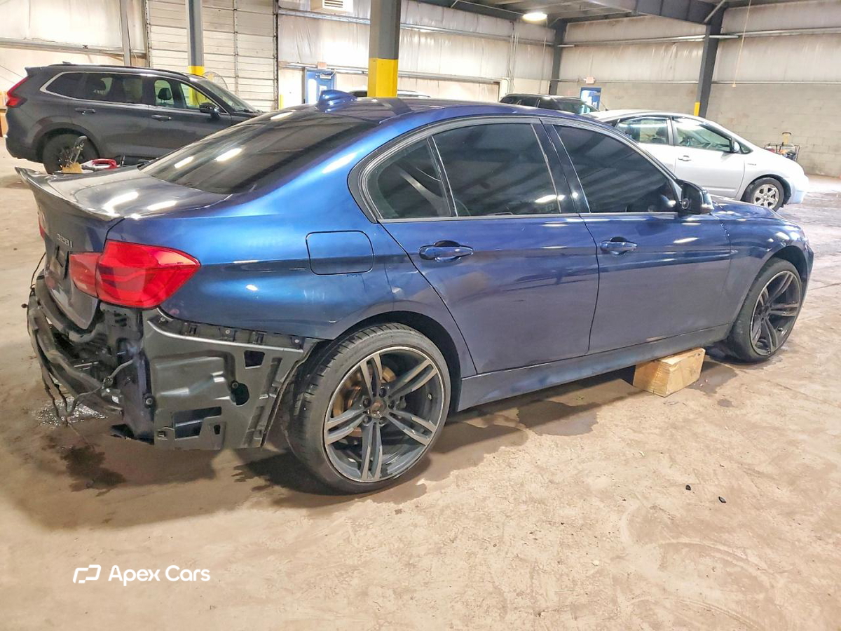 BMW Series 3 2016