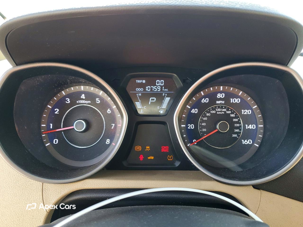 Hyundai Elantra 2013