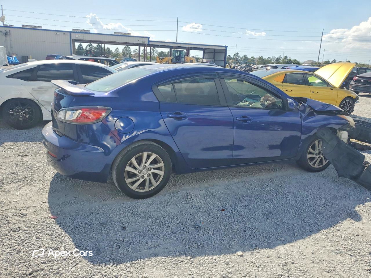 Mazda 3 2012