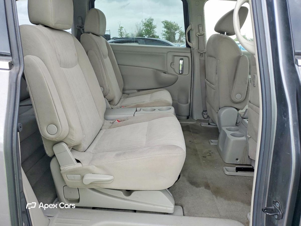 Nissan Quest 2016