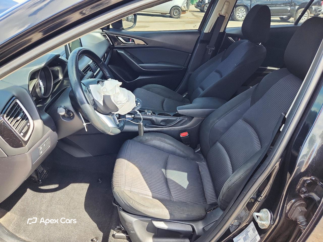 Mazda 3 2015