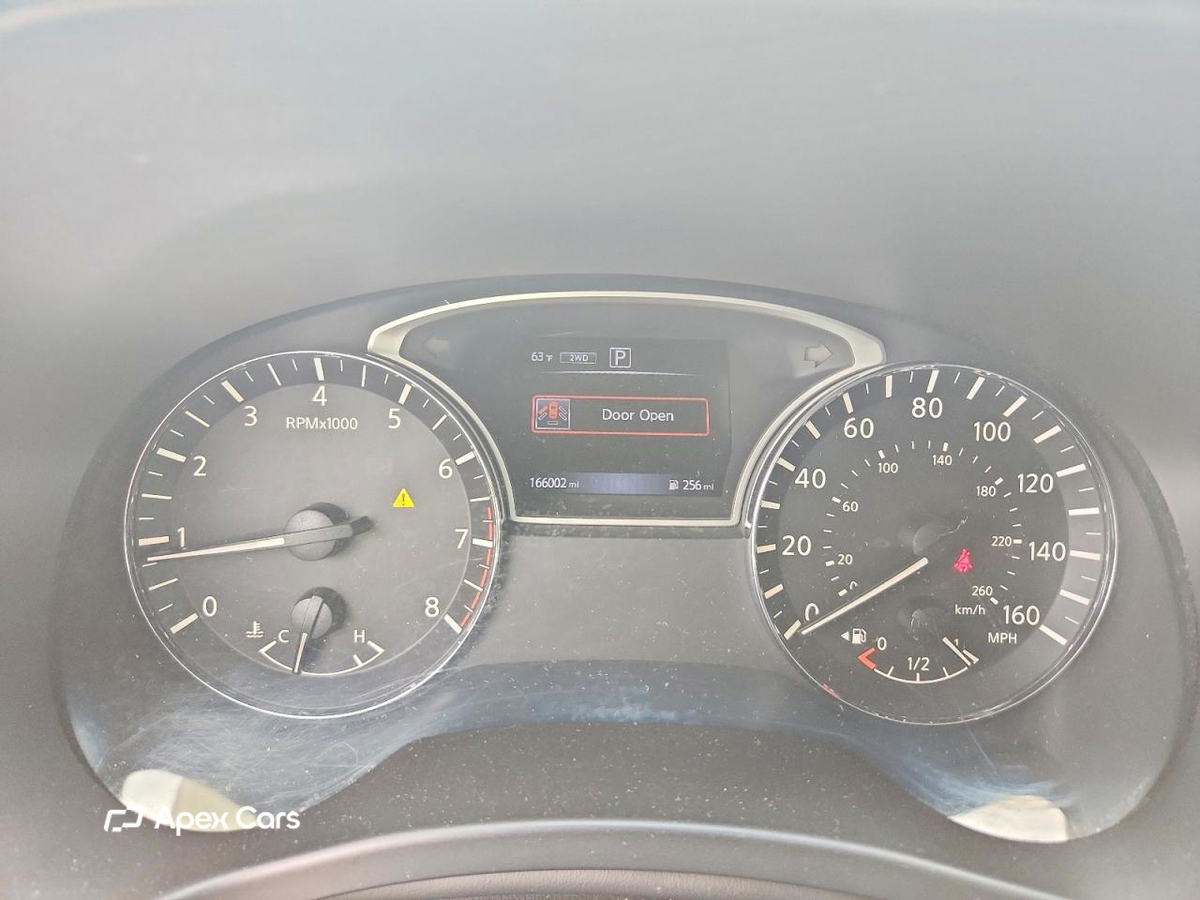 Nissan Pathfinder 2016