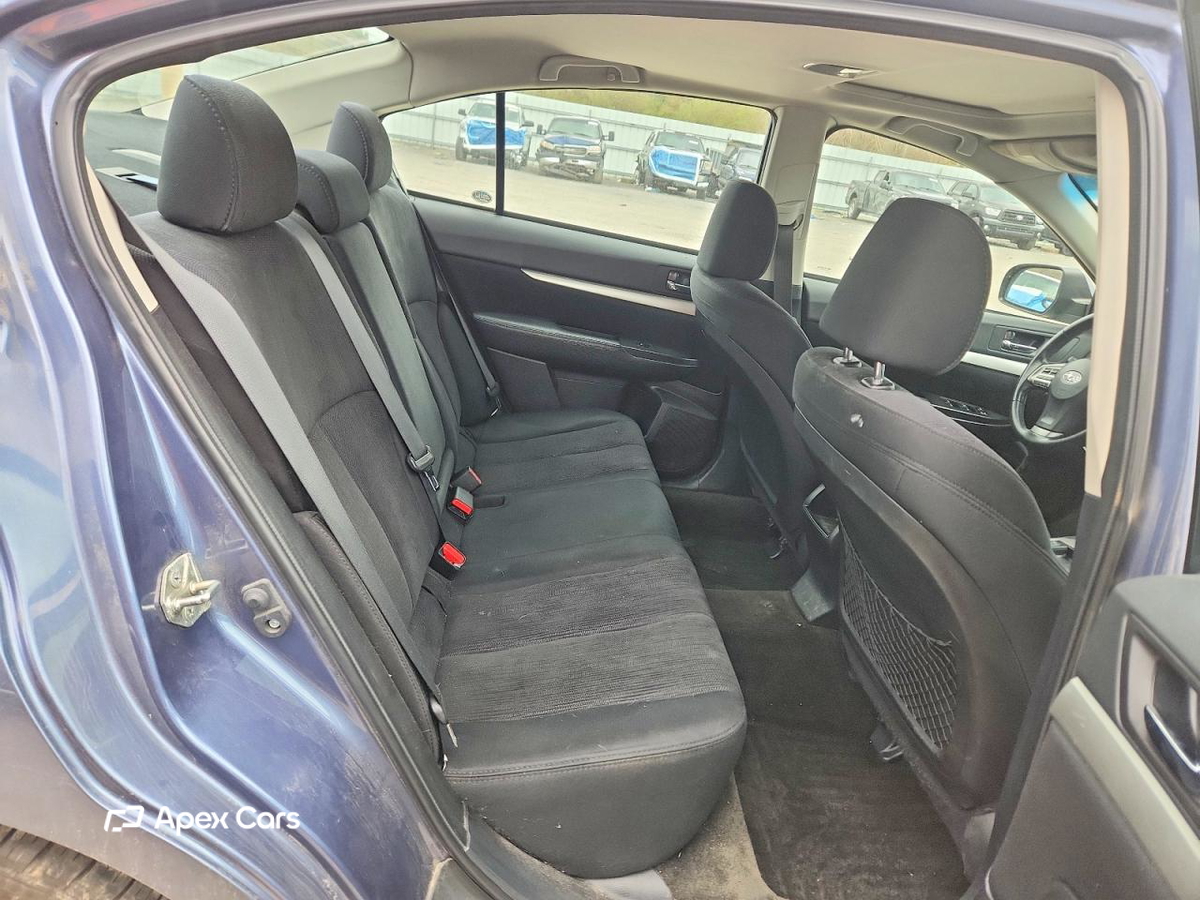 Subaru Legacy 2013