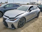 Lexus IS 2025