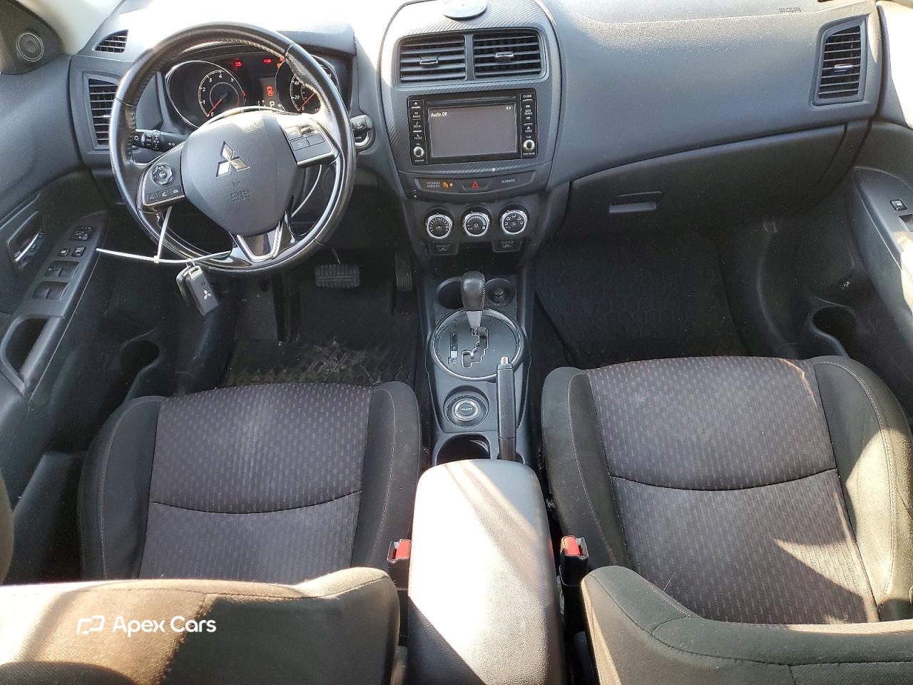 Mitsubishi Outlander 2016