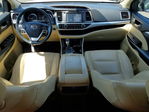 Toyota Highlander 2018