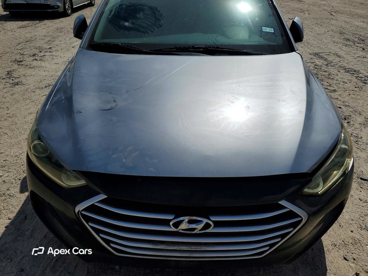 Hyundai Elantra 2017
