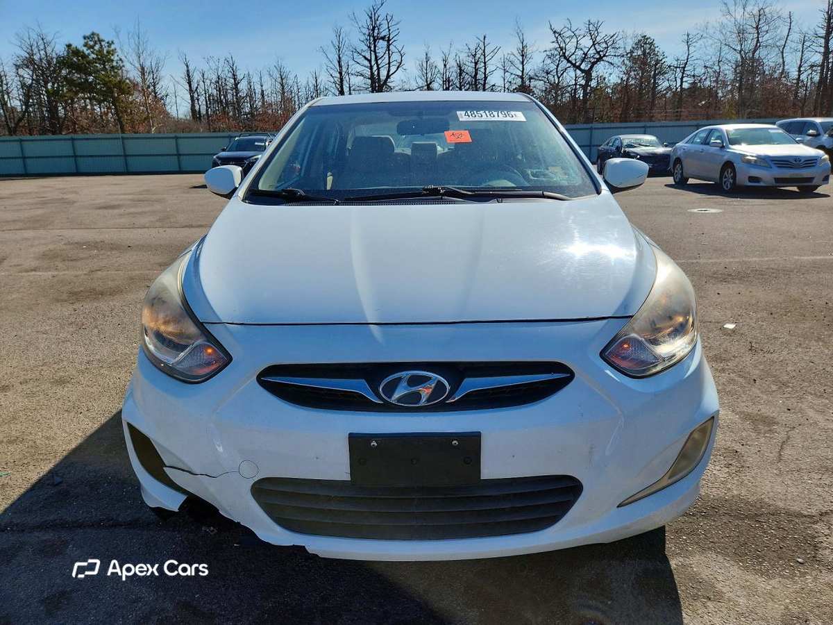 Hyundai Accent 2012