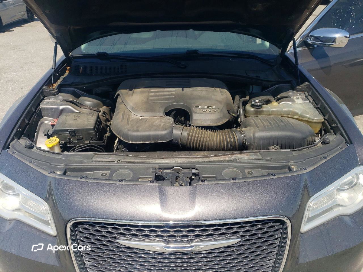 Chrysler 300 2016