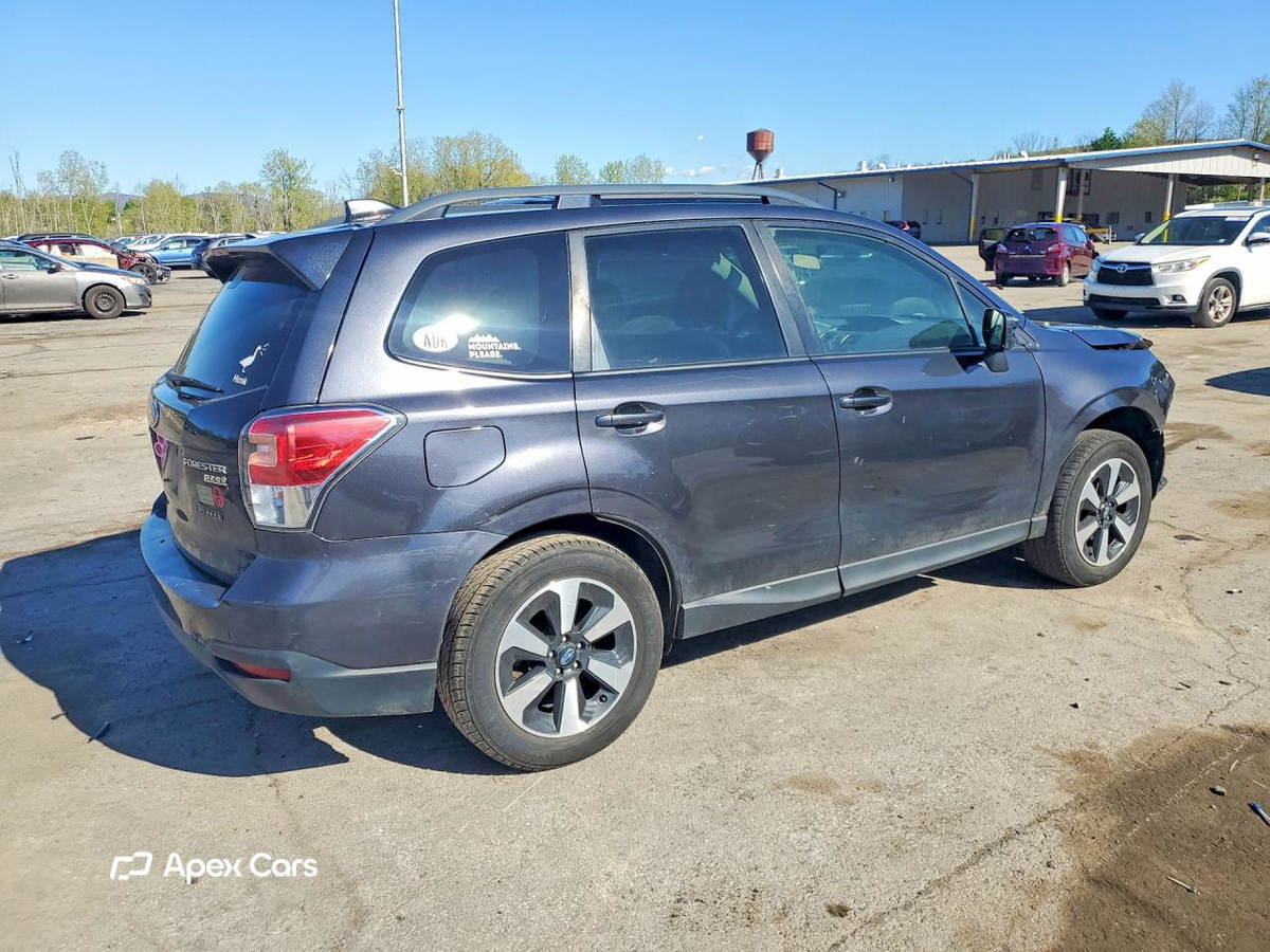 Subaru Forester 2017