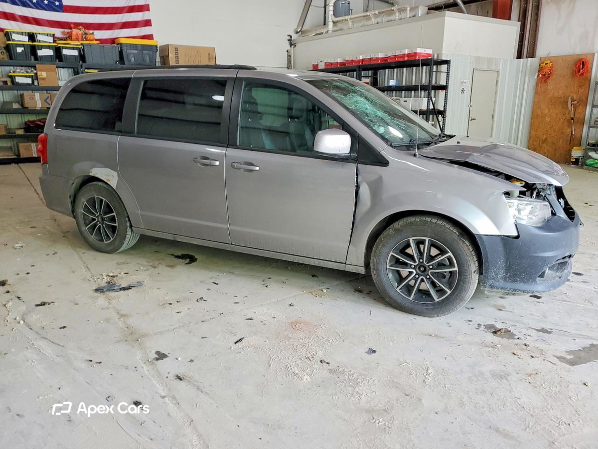 Dodge Caravan 2018