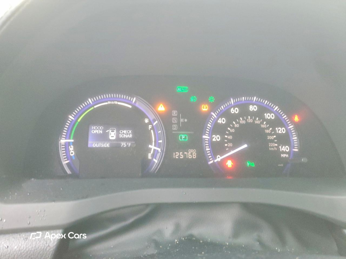 Lexus HS 2010