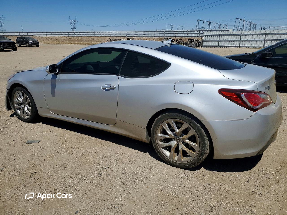 Hyundai Genesis 2016