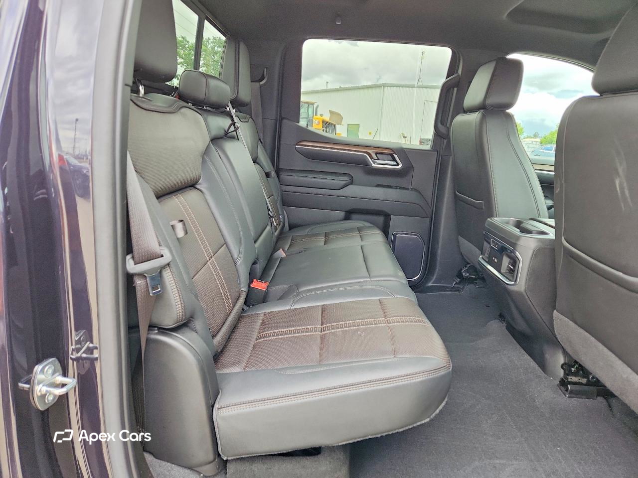 Chevrolet Silverado 2023
