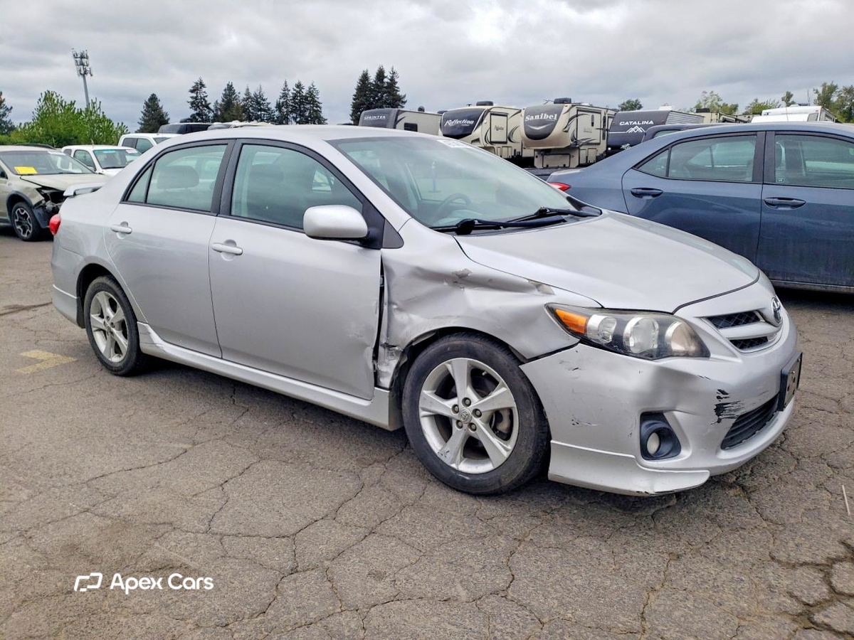 Toyota Corolla 2012