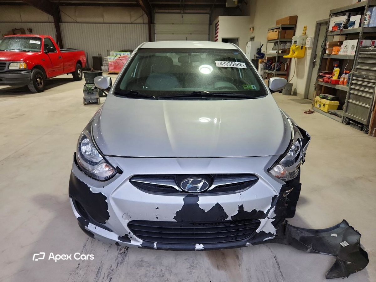 Hyundai Accent 2014