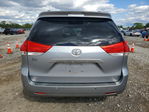 Toyota Sienna 2013