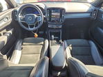 Volvo XC40 2021