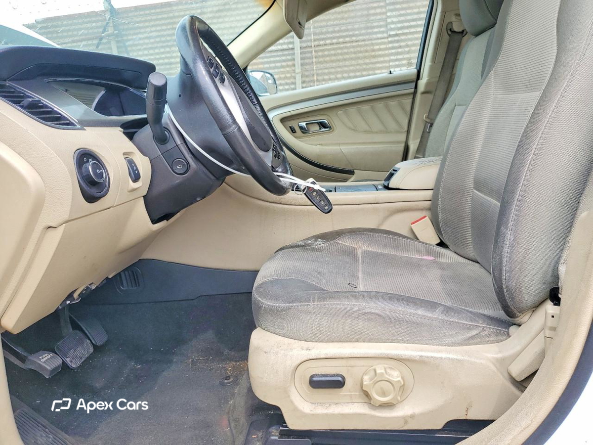 Ford Taurus 2013