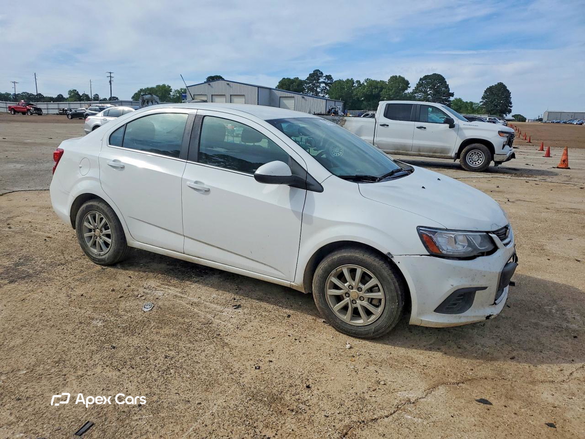 Chevrolet Sonic 2018
