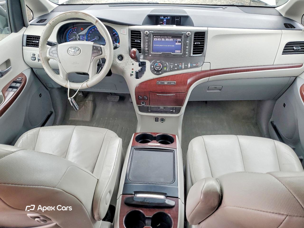 Toyota Sienna 2013