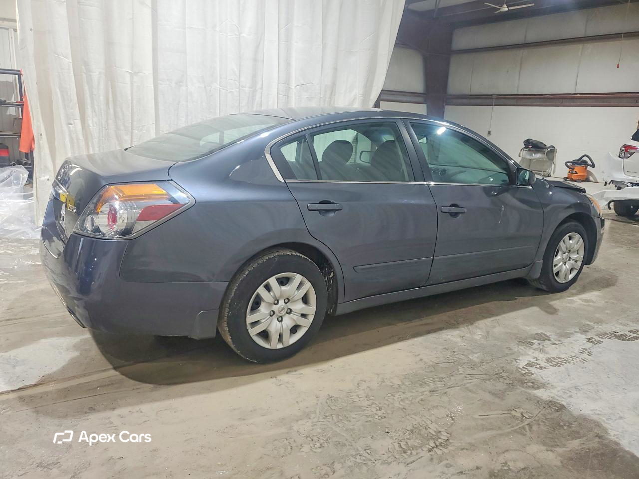 Nissan Altima 2010