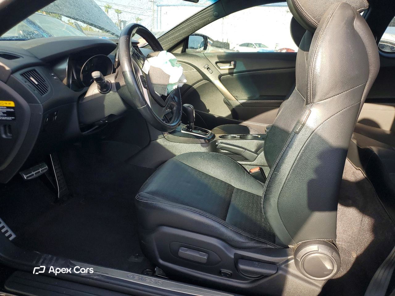 Hyundai Genesis 2015