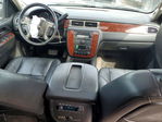Chevrolet Suburban 2013