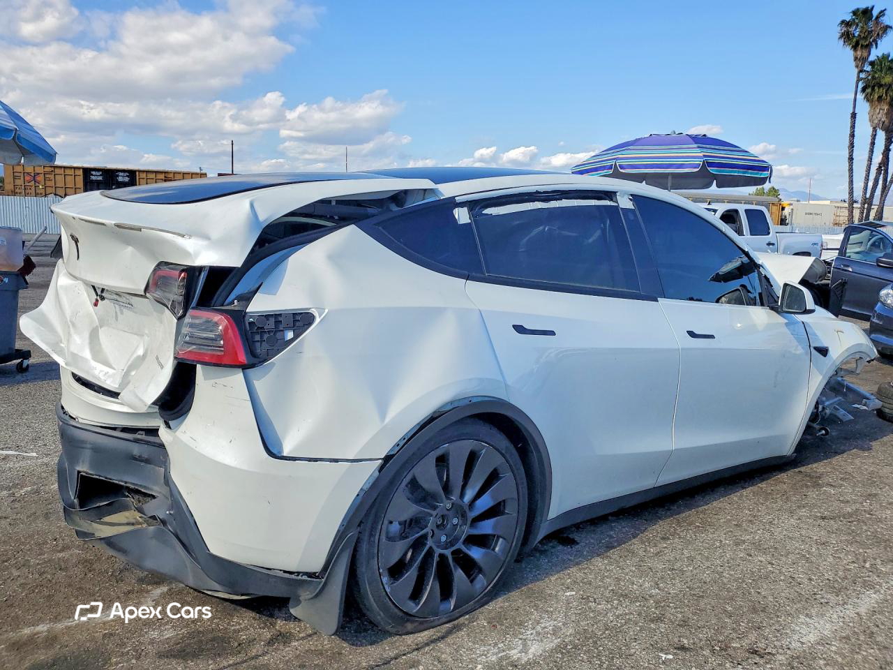 Tesla Model Y 2023