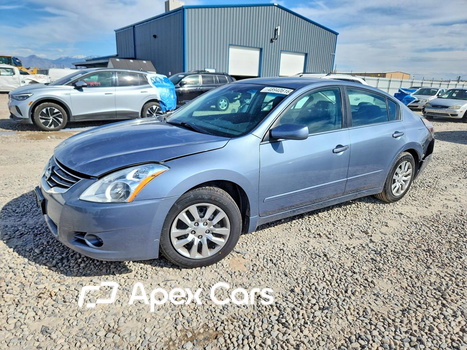 Nissan Altima 2010 - Image 1 of 5