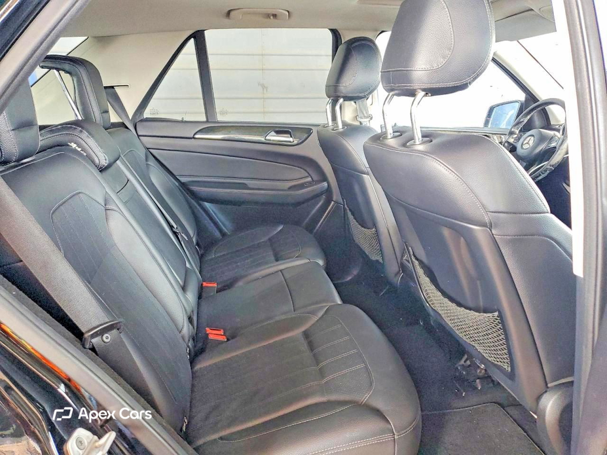 Mercedes-Benz GLE 2016
