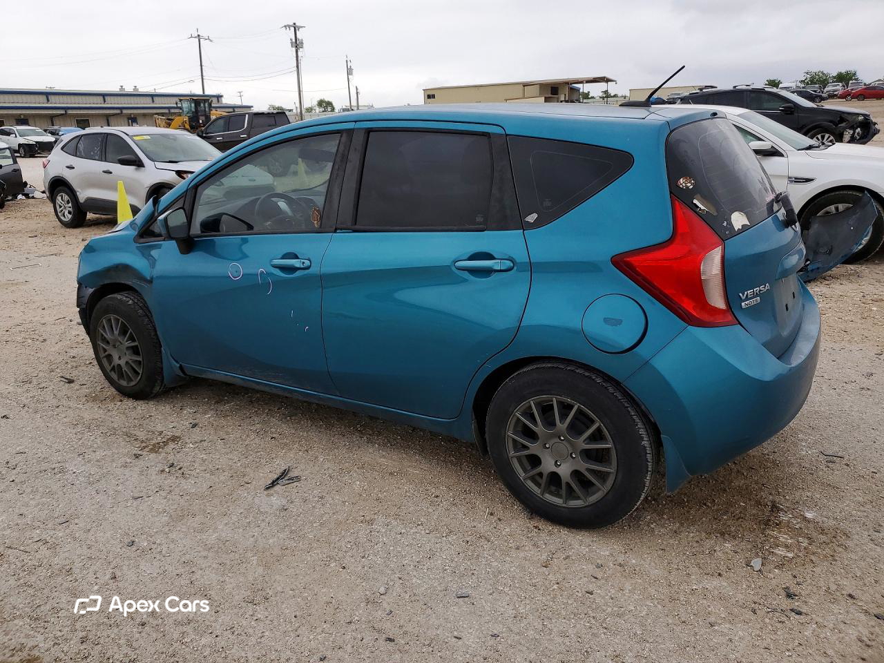 Nissan Versa 2016