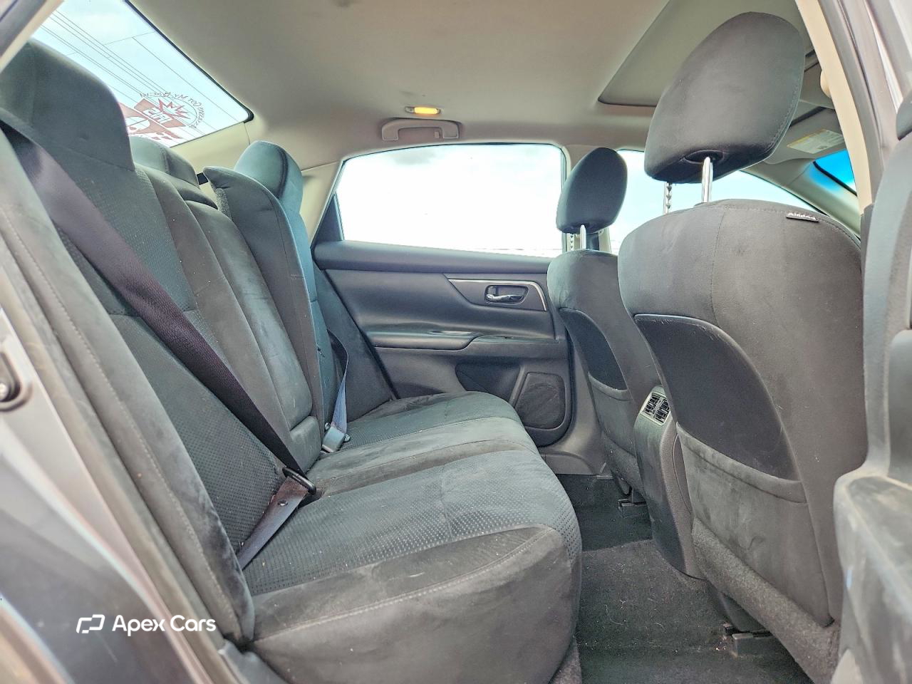 Nissan Altima 2015