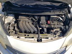 Nissan Versa 2015
