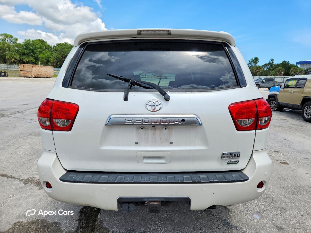 Toyota Sequoia 2017