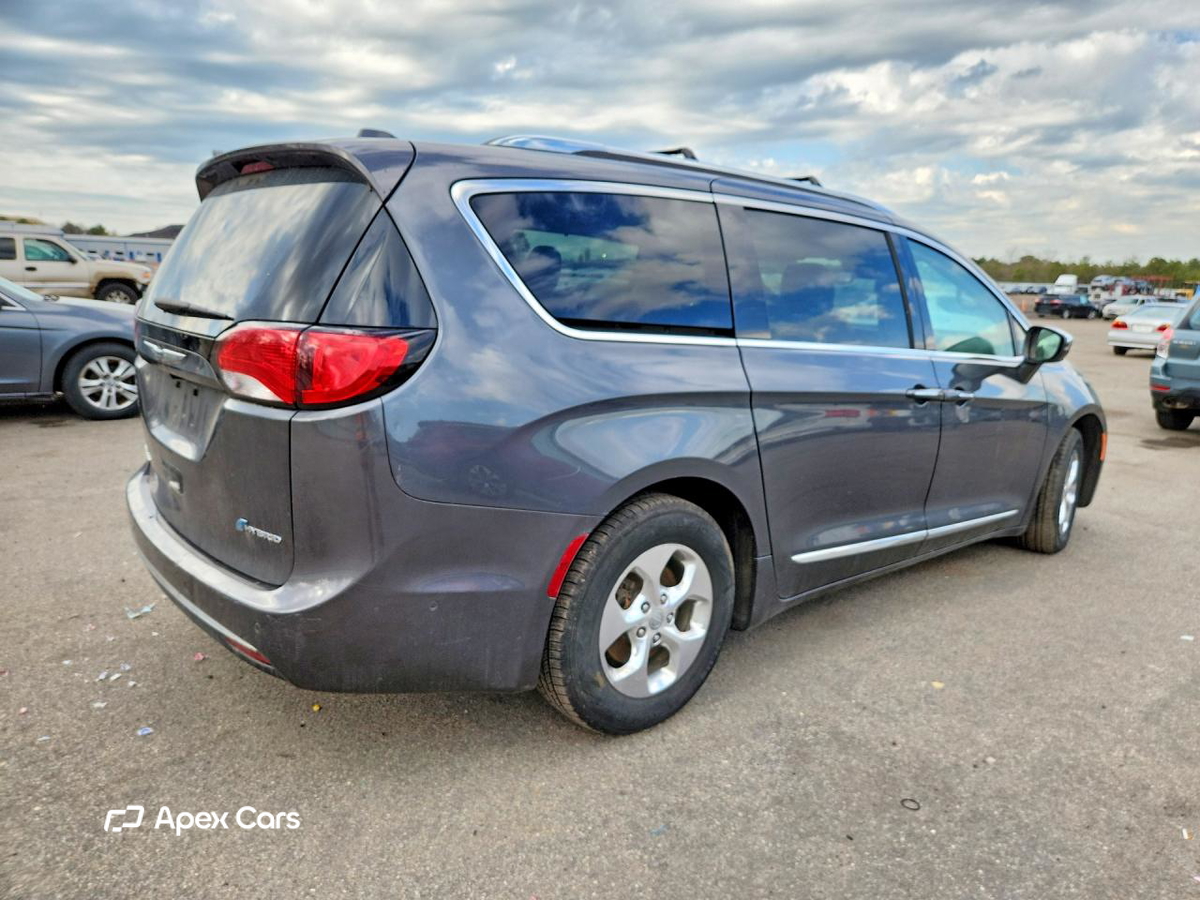 Chrysler Pacifica 2018