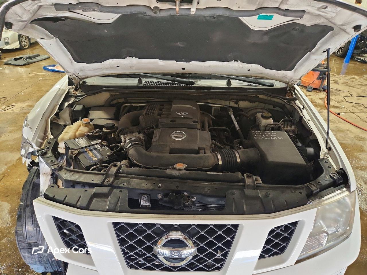 Nissan Navara (Frontier) 2010