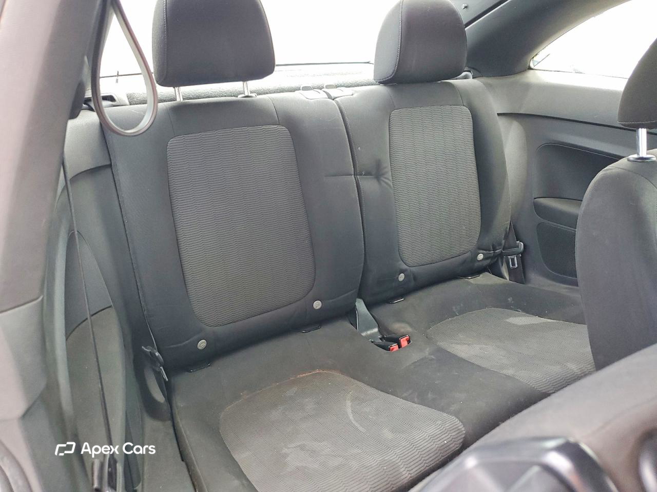 Volkswagen Beetle 2013