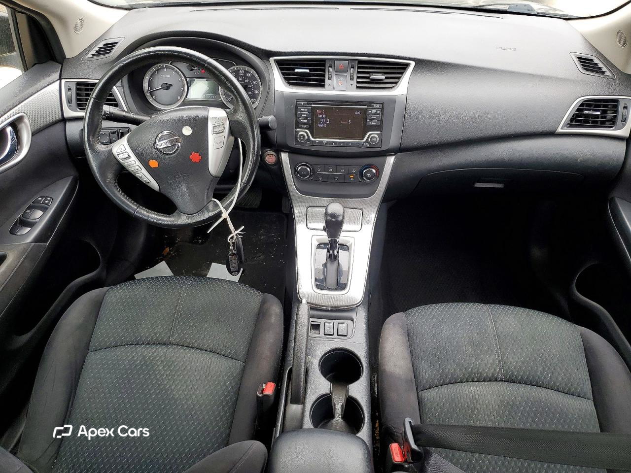 Nissan Sentra 2015