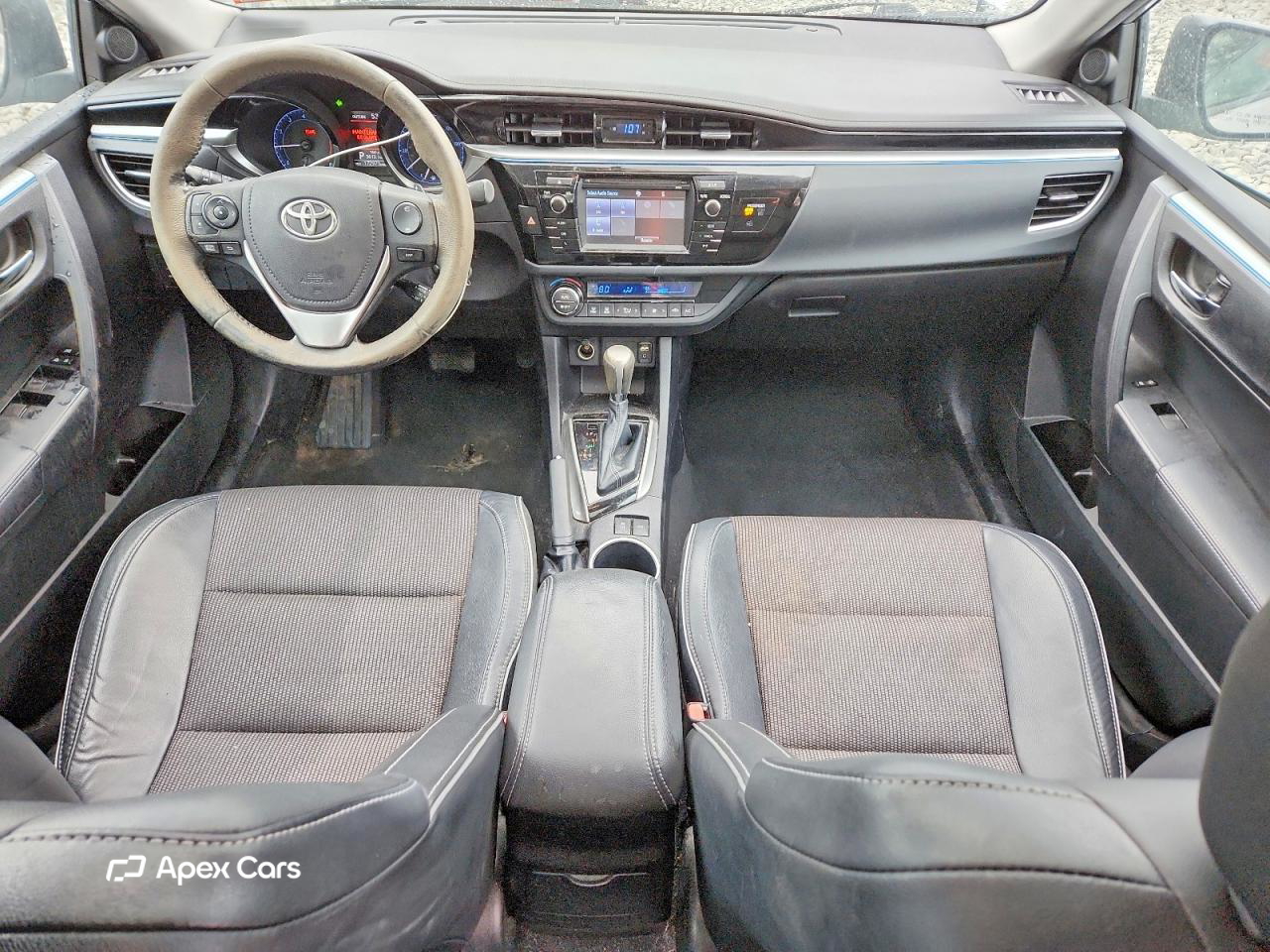 Toyota Corolla 2015