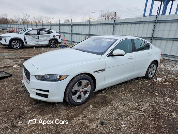 2017 Jaguar XE - Image 1 of 5