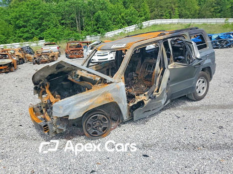 2014 Jeep Liberty (Patriot) - Zdjęcie 1 z 5