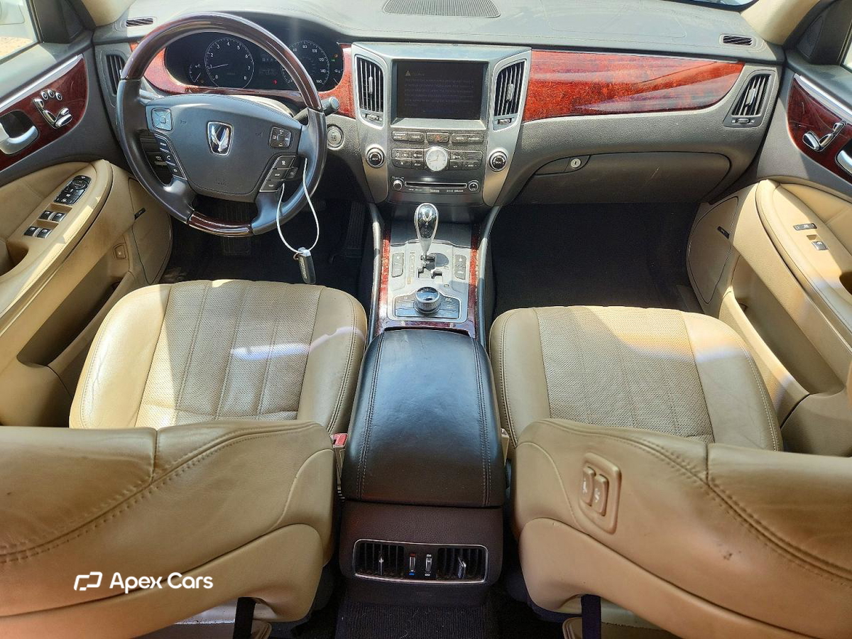 Hyundai Equus 2012
