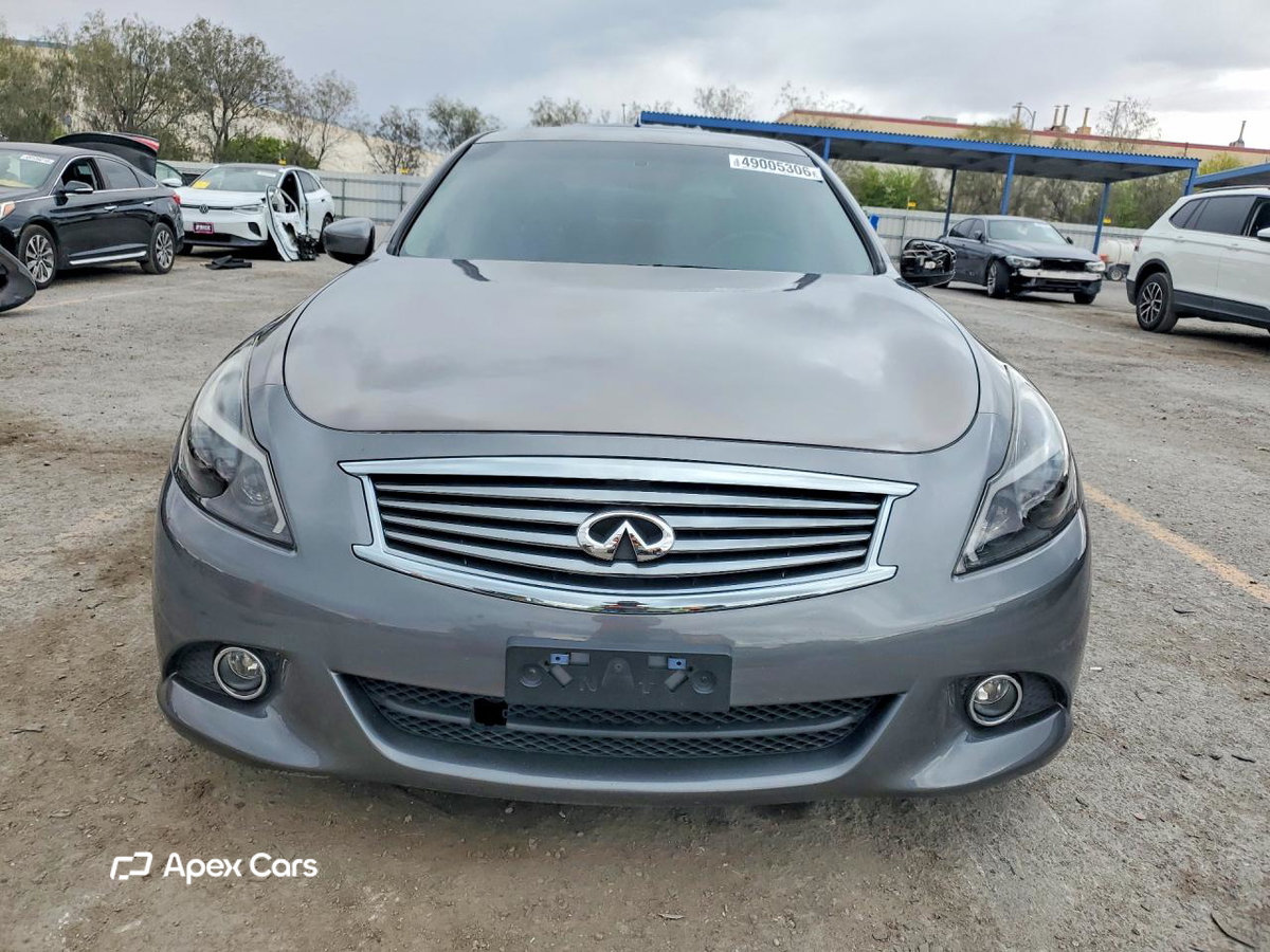 Infiniti G 2013