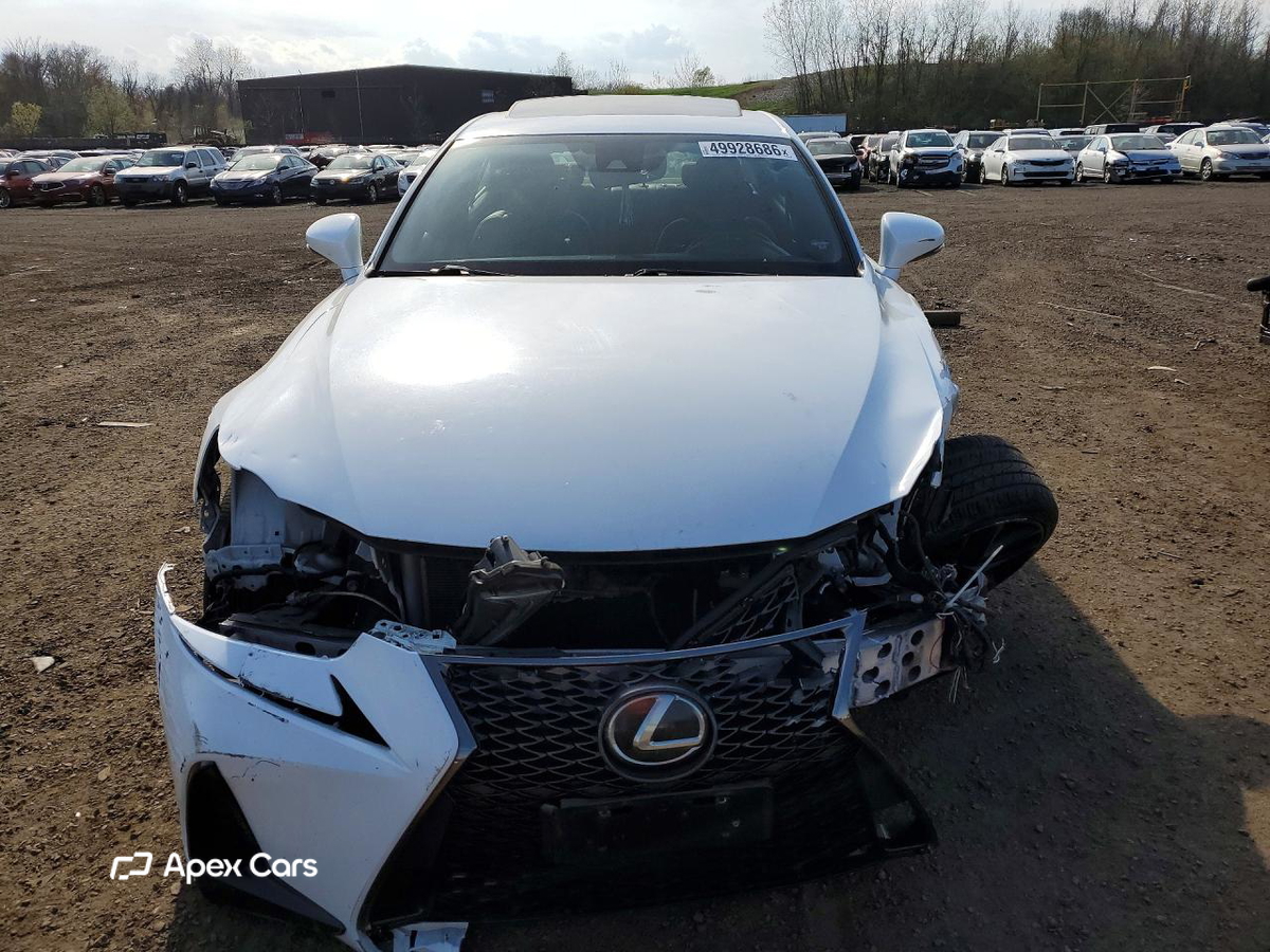 Lexus IS 2017