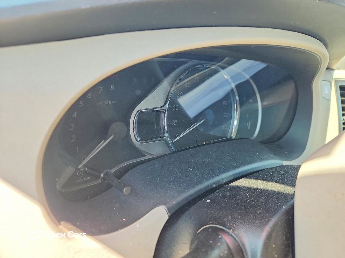 Toyota Sienna 2012