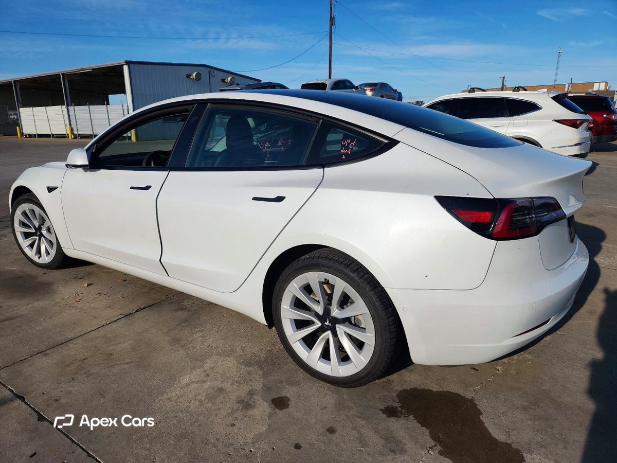 Tesla Model 3 2022