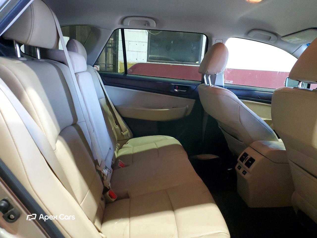 Subaru Outback 2015