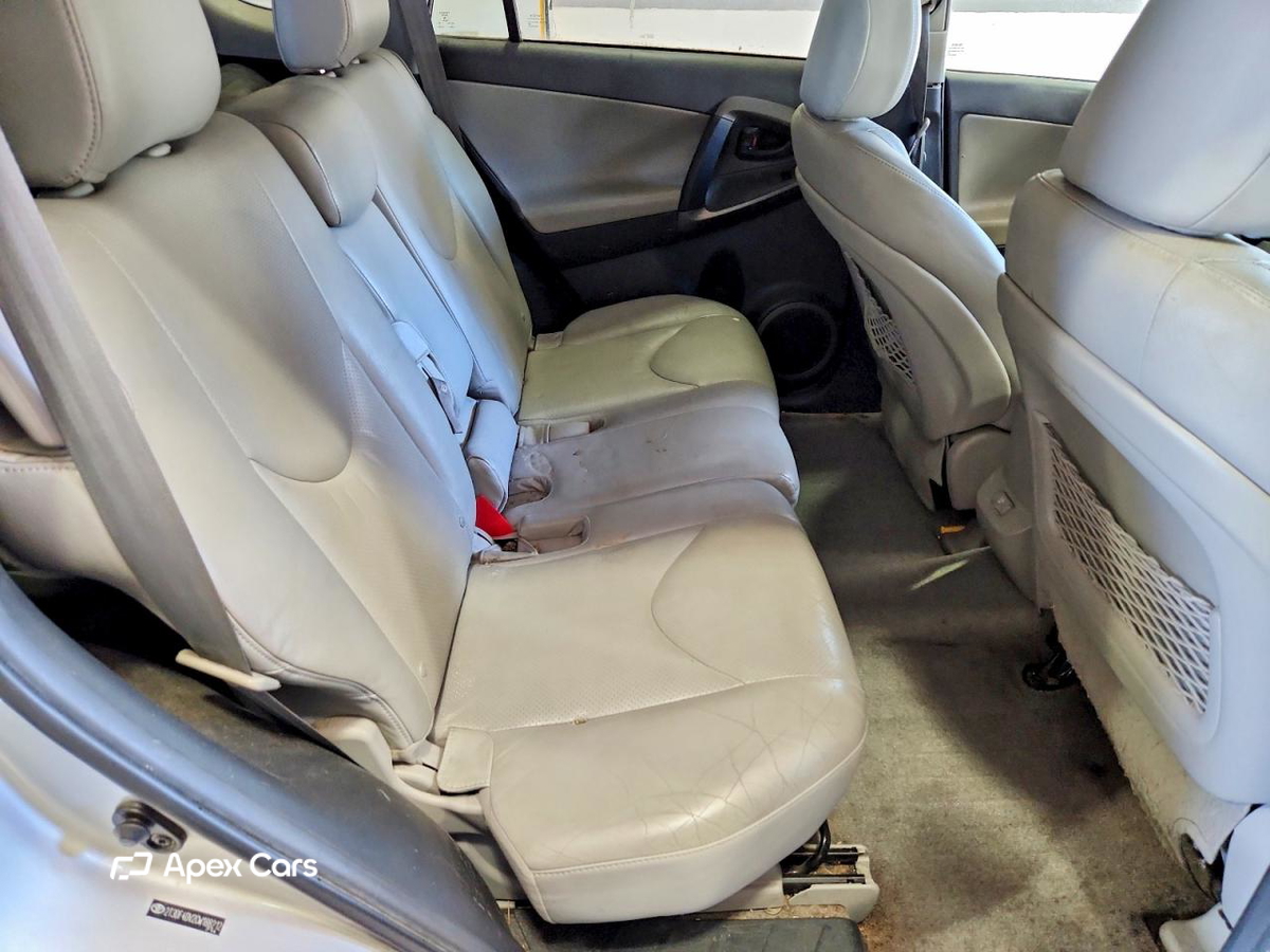 Toyota RAV 4 2012
